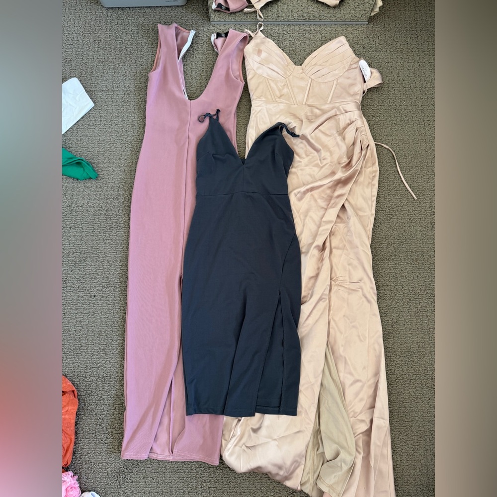 Women’s Elegant Dresses Bundle (ohhellow w tags)